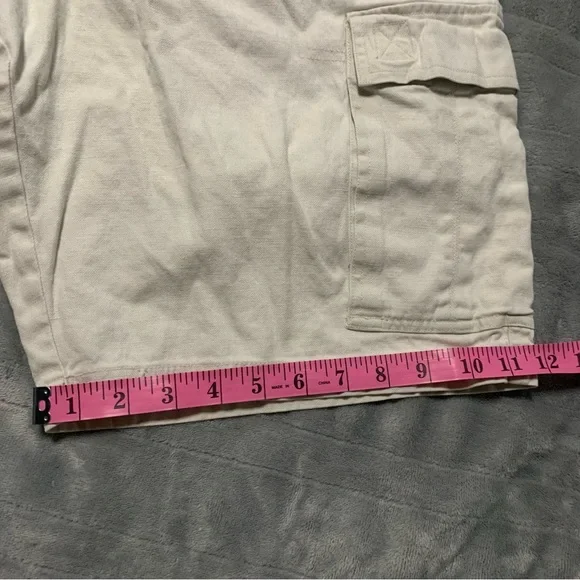 🖤Vintage Tan Bugle Boy Cargo Shorts - Picture 8 of 8